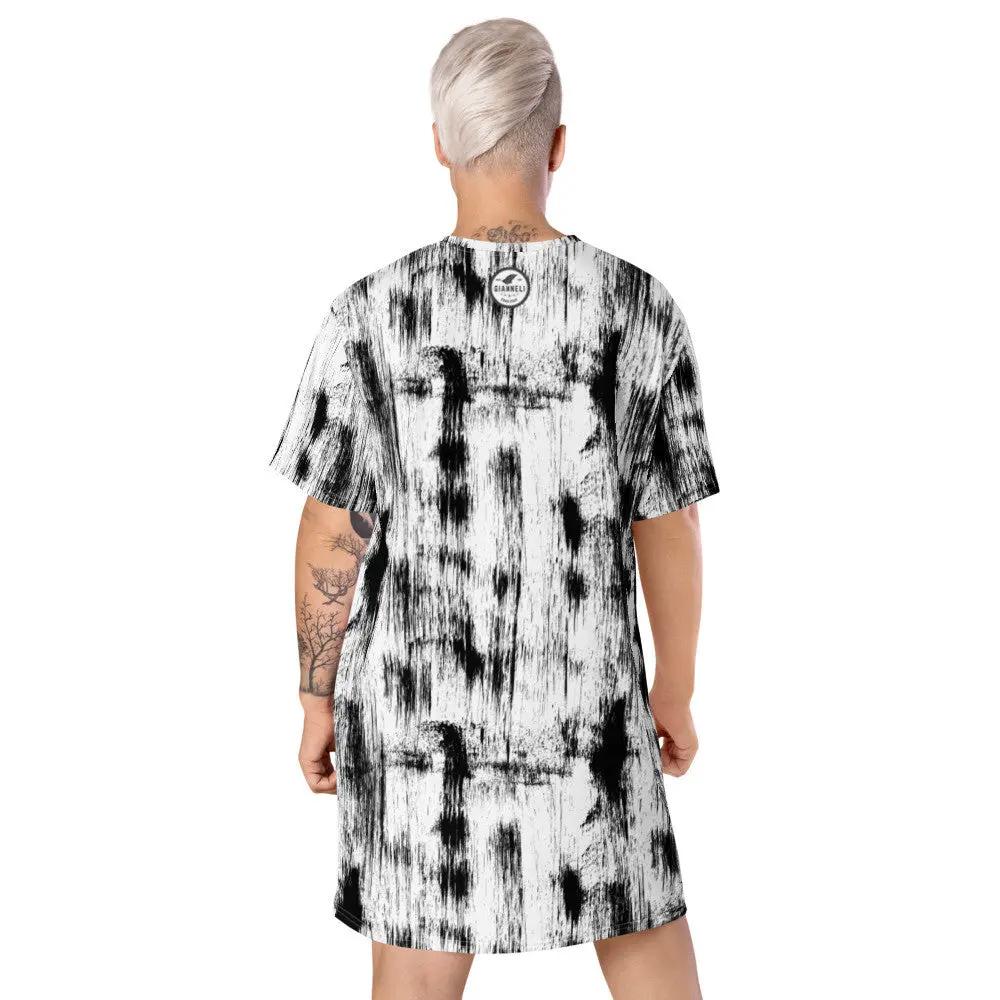 CLEAN HEART T-shirt Dress by Gianneli Fadia, Noura